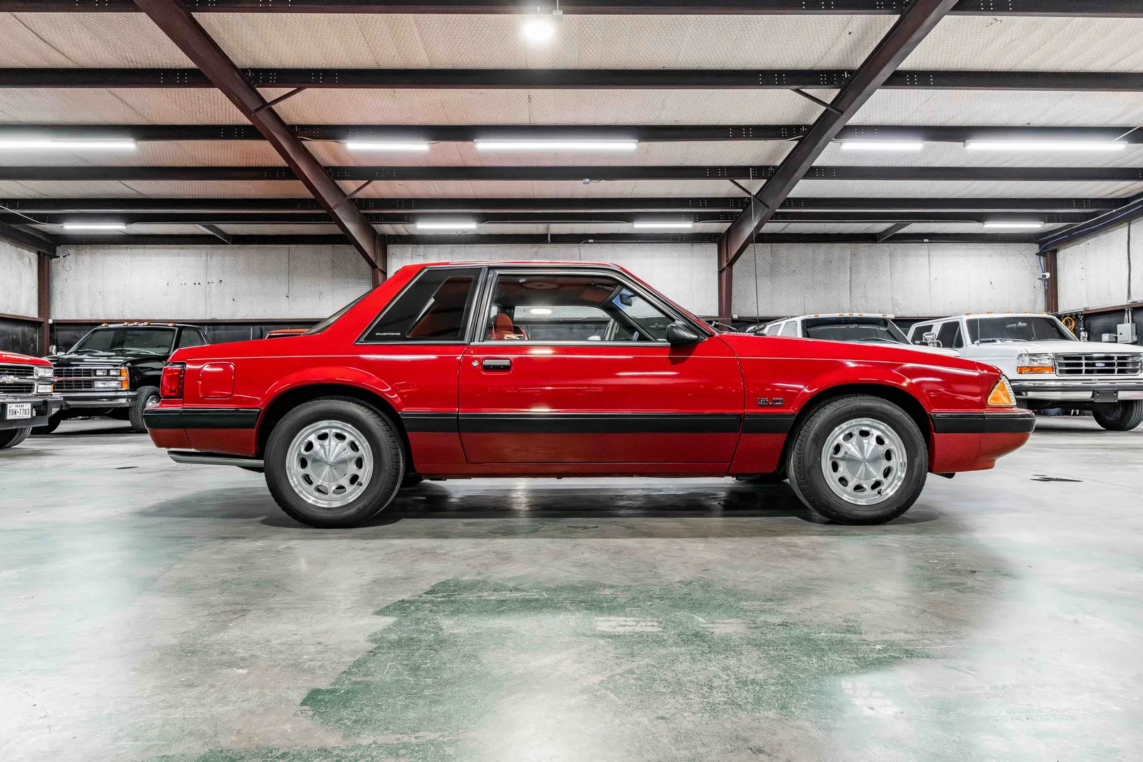 1989-Ford-Mustang-LX Coupe-Scarlet-Red-1FABP40E6KF218912-38.jpg